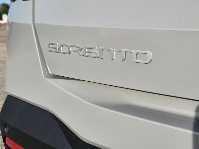 New 2026 Kia Sorento S image 6