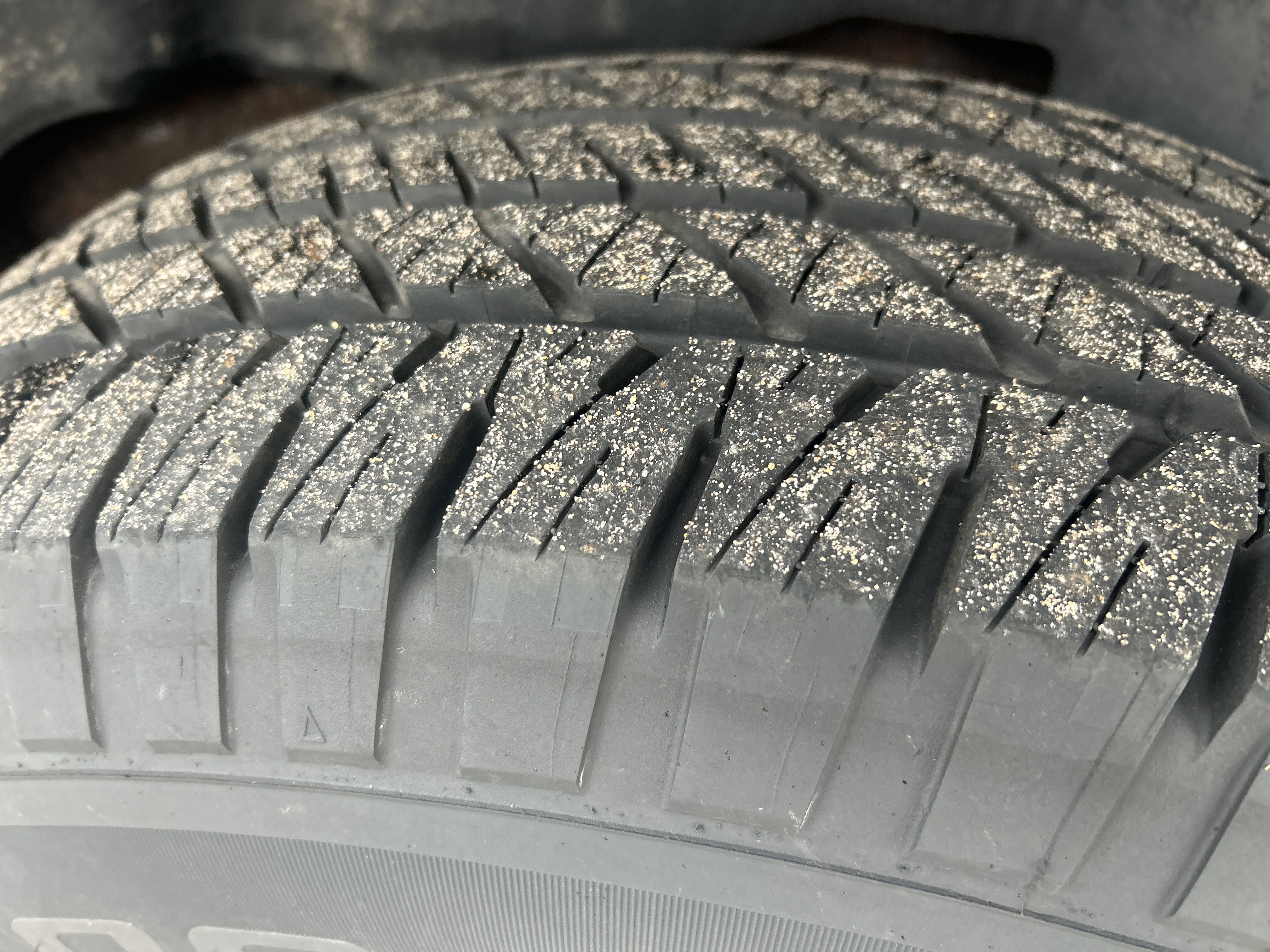 Used 2012 Chevrolet Avalanche LS image 25