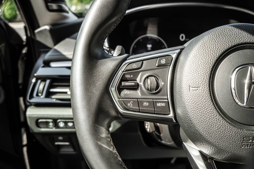 Used 2025 Acura MDX SH-AWD w/ Technology Package image 20