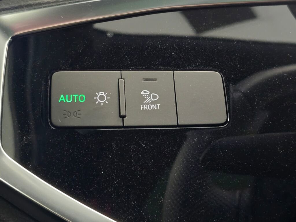 New 2025 Audi Q3 2.0T Premium Plus image 27