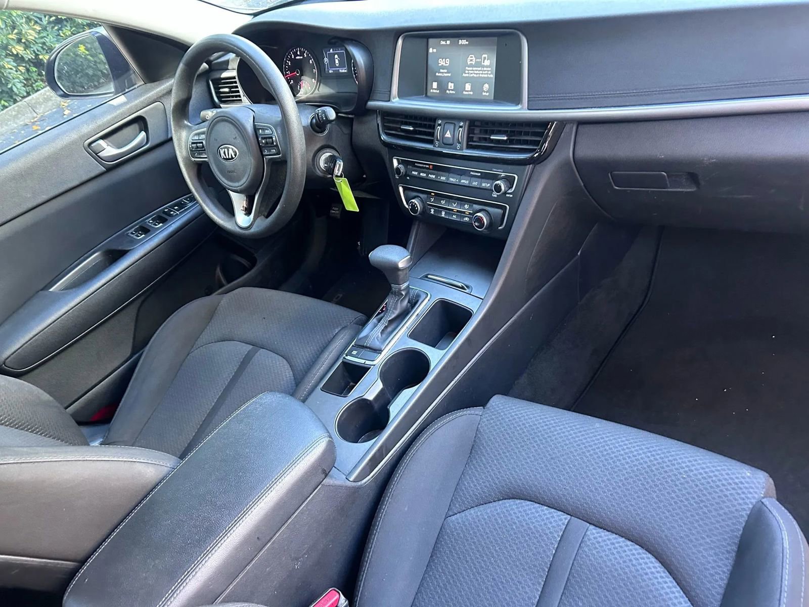 Used 2018 Kia Optima LX image 29
