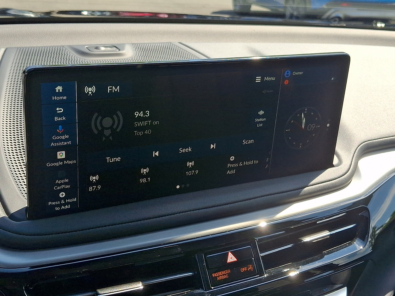 Certified 2026 Acura MDX w/ Technology Package FWD image 18