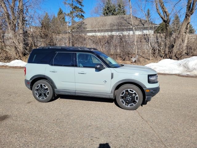 Used 2022 Ford Bronco Sport Outer Banks image 9