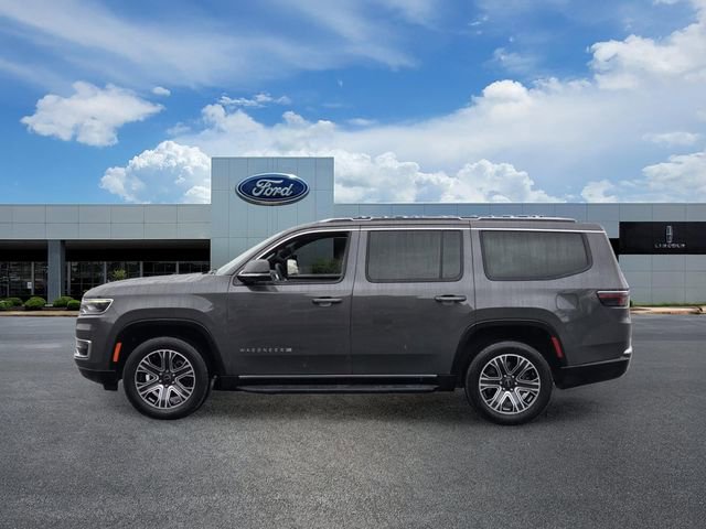 Used 2025 Jeep Wagoneer 4WD image 2