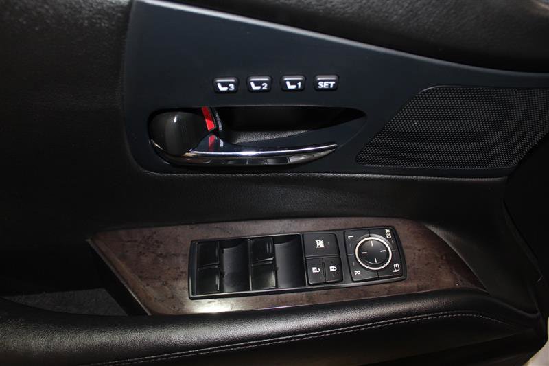 Used 2013 Lexus RX 350 AWD w/ Navigation Pkg image 24