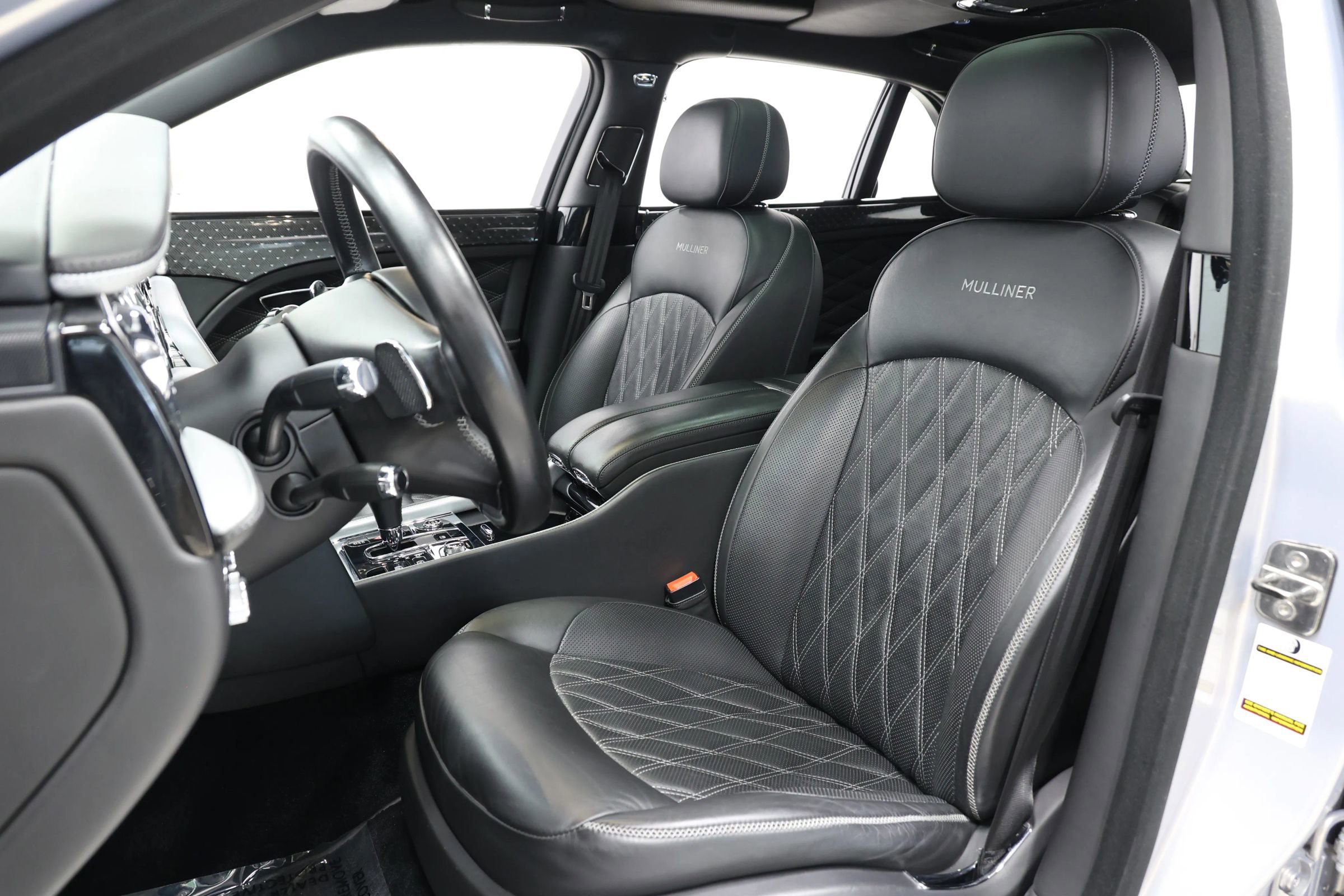 Used 2018 Bentley Mulsanne image 20