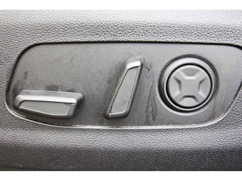 Used 2024 Kia Carnival SX Prestige FWD image 35
