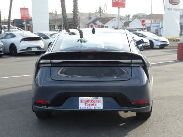 Used 2024 Toyota Prius Prime Premium w/ Advanced Technology Package FWD image 15