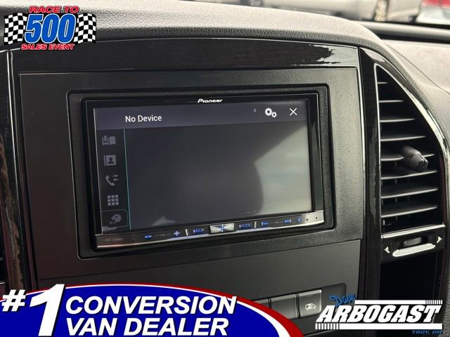 Used 2019 Mercedes-Benz Metris Passenger image 29
