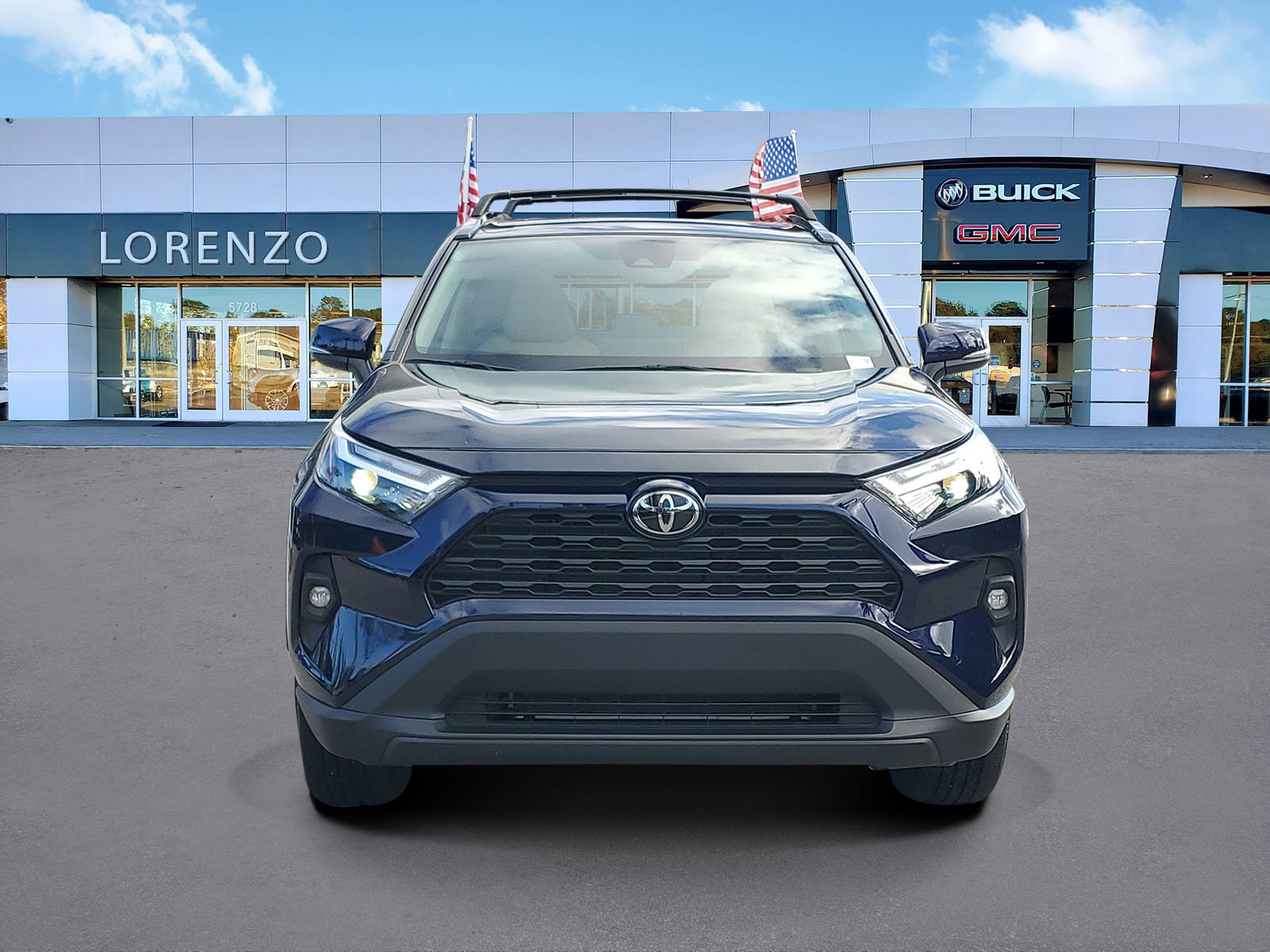 Used 2025 Toyota RAV4 XLE Premium image 2