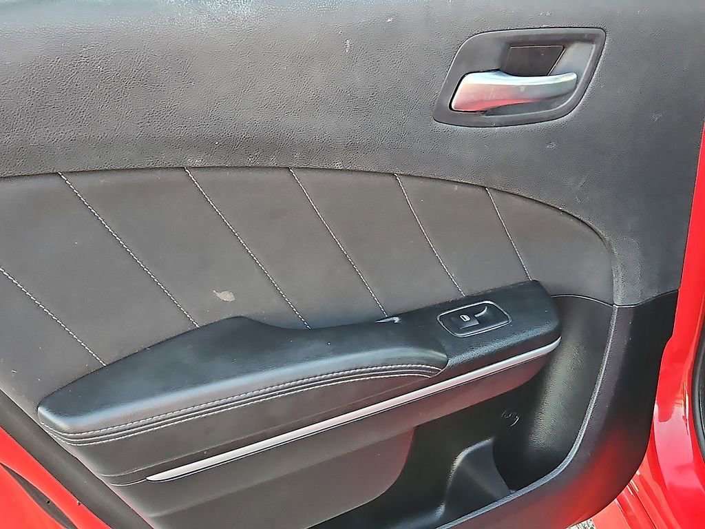 Used 2023 Dodge Charger R/T w/ Cold Weather Package image 15