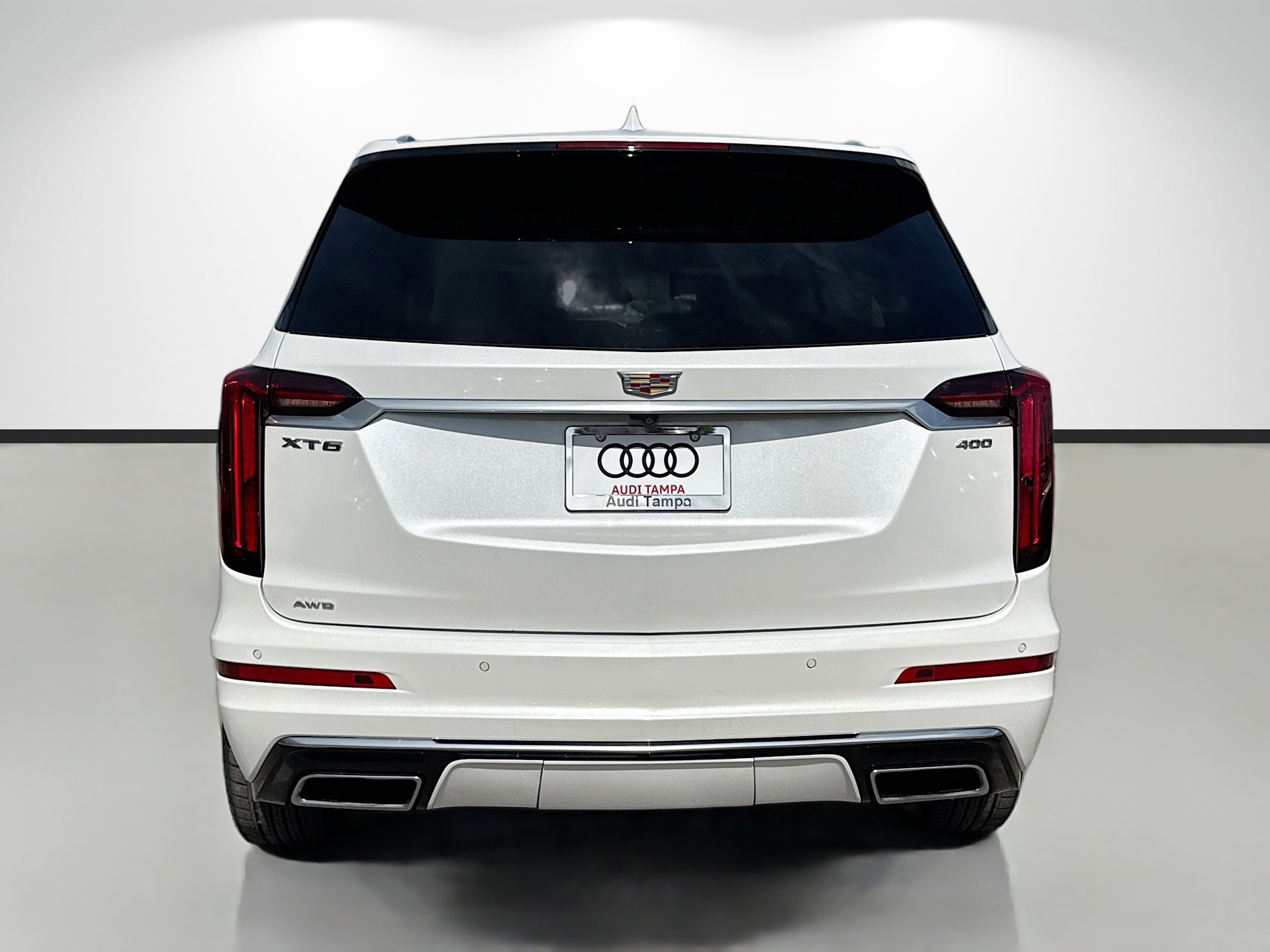 Used 2020 Cadillac XT6 Premium Luxury AWD/4WD image 4