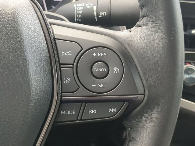 Used 2024 Toyota Camry SE w/ Convenience Package FWD image 27