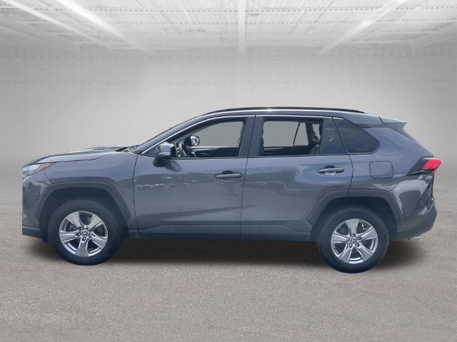 Used 2024 Toyota RAV4 XLE FWD image 12