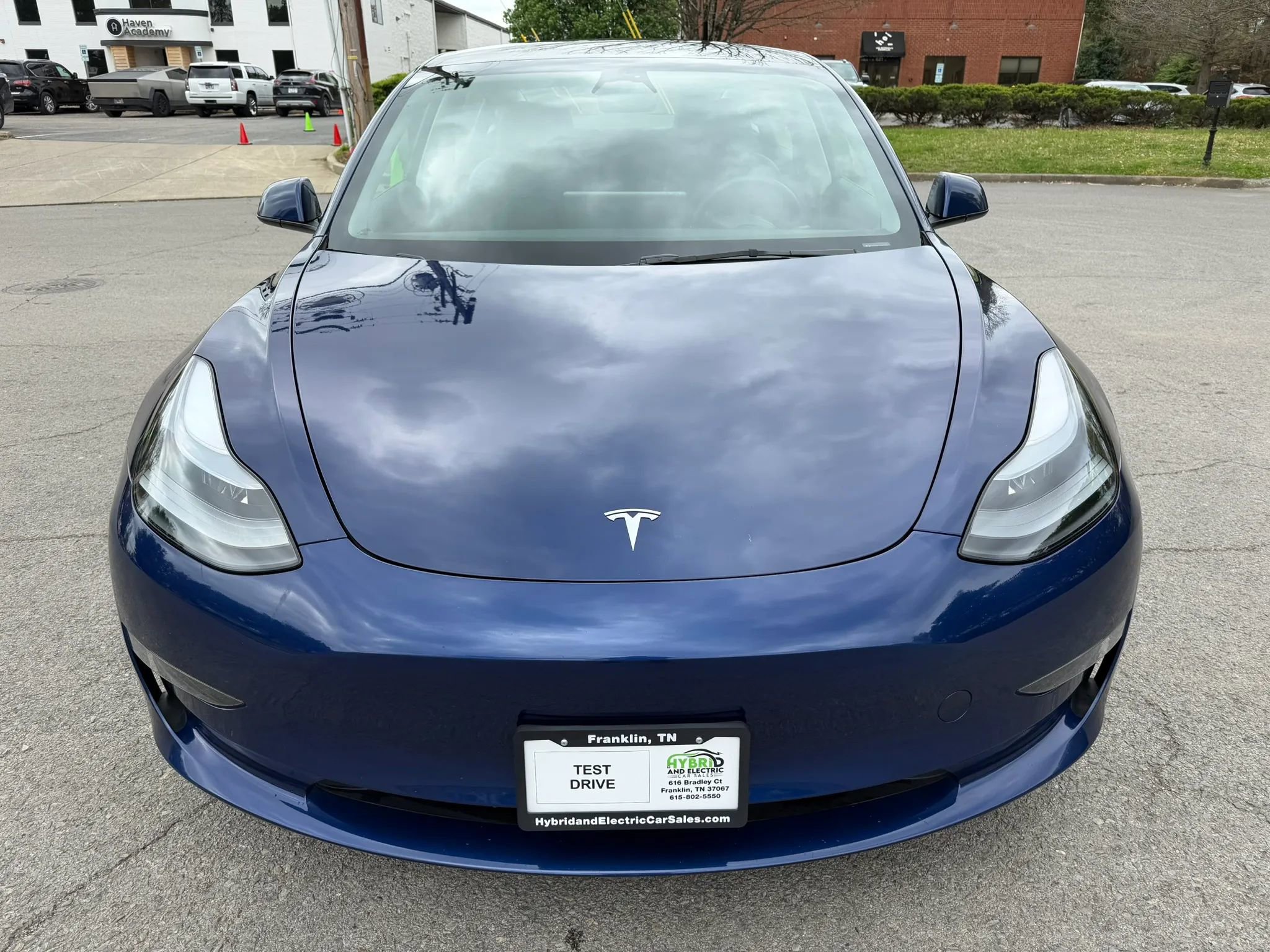 Used 2023 Tesla Model 3 Standard Range image 10