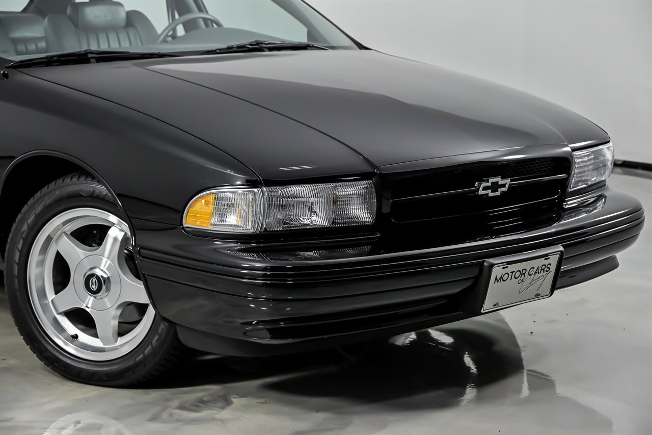 Used 1994 Chevrolet Impala SS RWD image 2