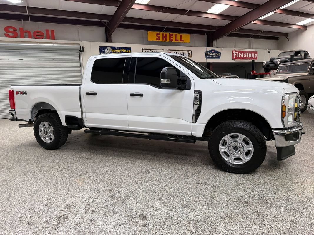 Used 2025 Ford F250 XLT w/ FX4 Off-Road Package AWD/4WD image 10