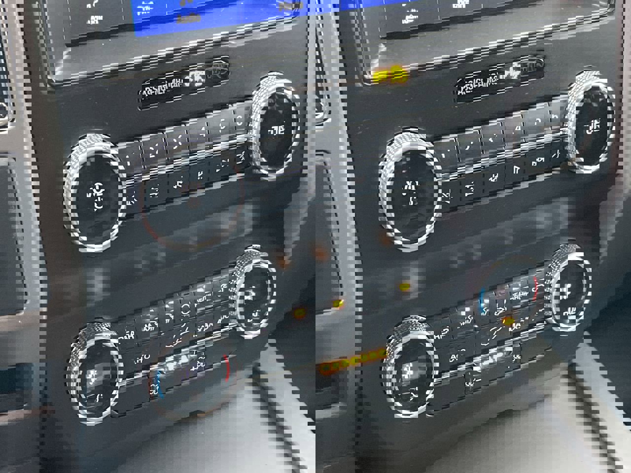 Used 2021 Ford Expedition Max XLT image 34