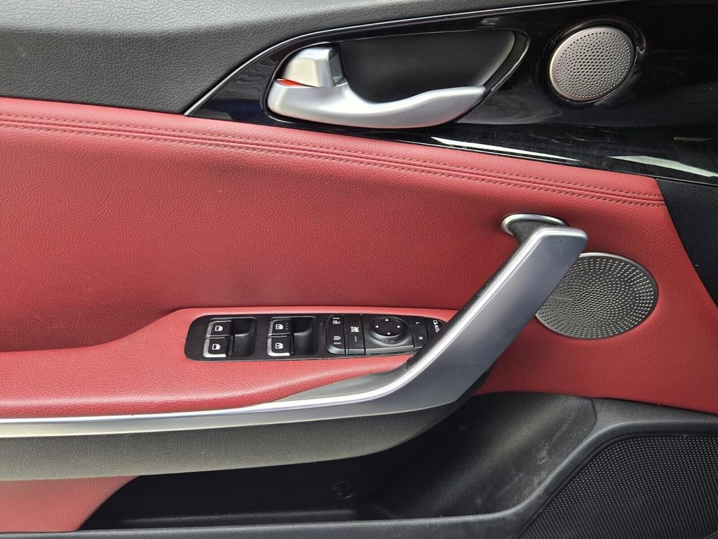 Used 2020 Kia Stinger GT-Line w/ Sun & Sound Package AWD/4WD image 27