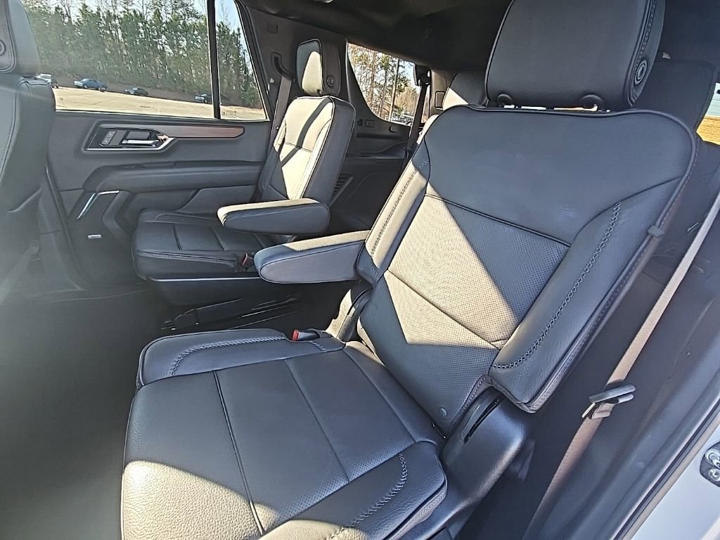 Certified 2025 GMC Yukon Denali image 14