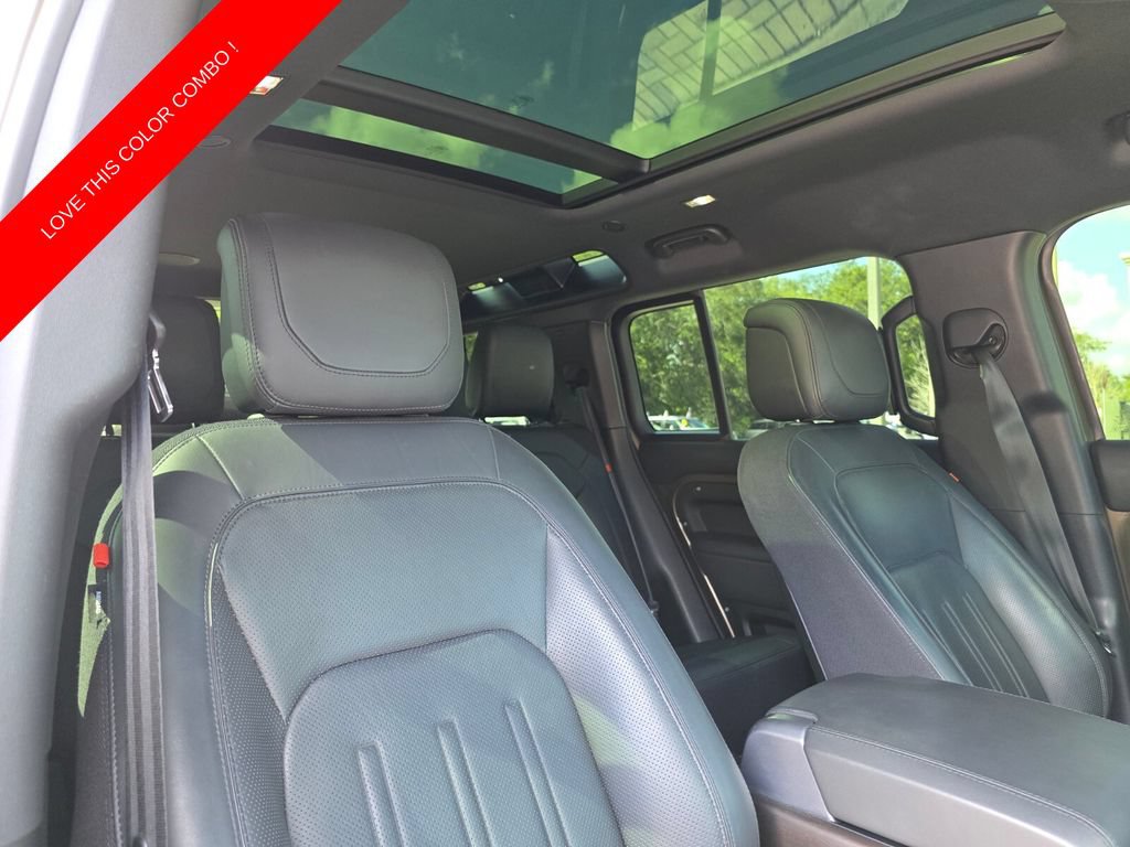 Used 2020 Land Rover Defender 110 X AWD/4WD image 15