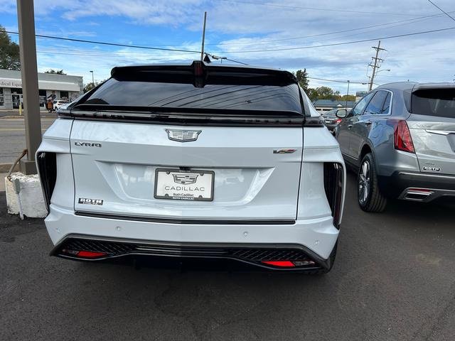 New 2026 Cadillac Lyriq V w/ Exterior Carbon Fiber Package image 4