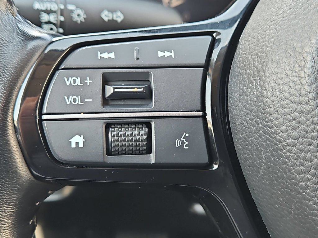 Used 2025 Honda HR-V EX-L image 18