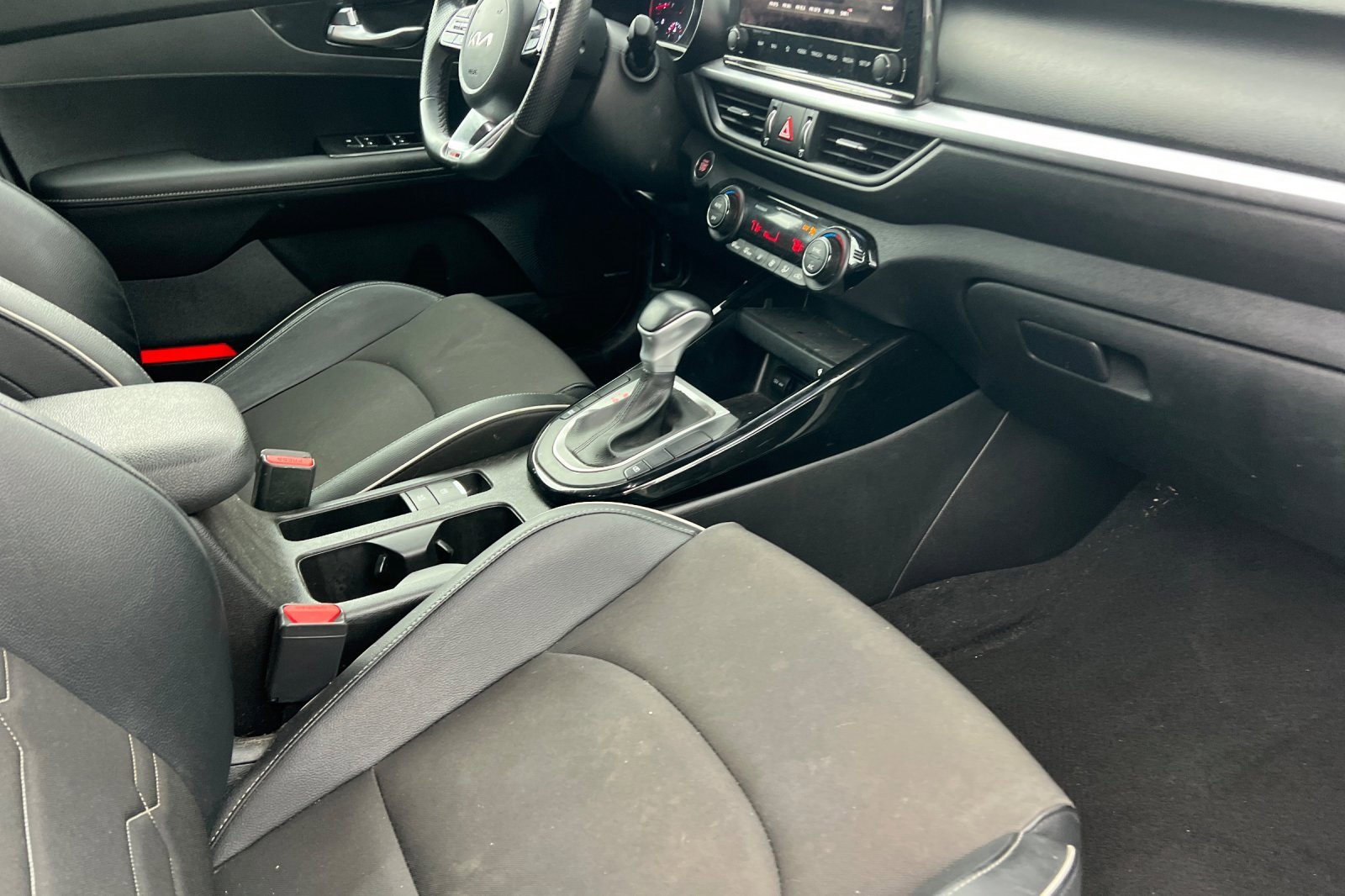 Certified 2022 Kia Forte GT-Line w/ GT-Line Premium Package image 19