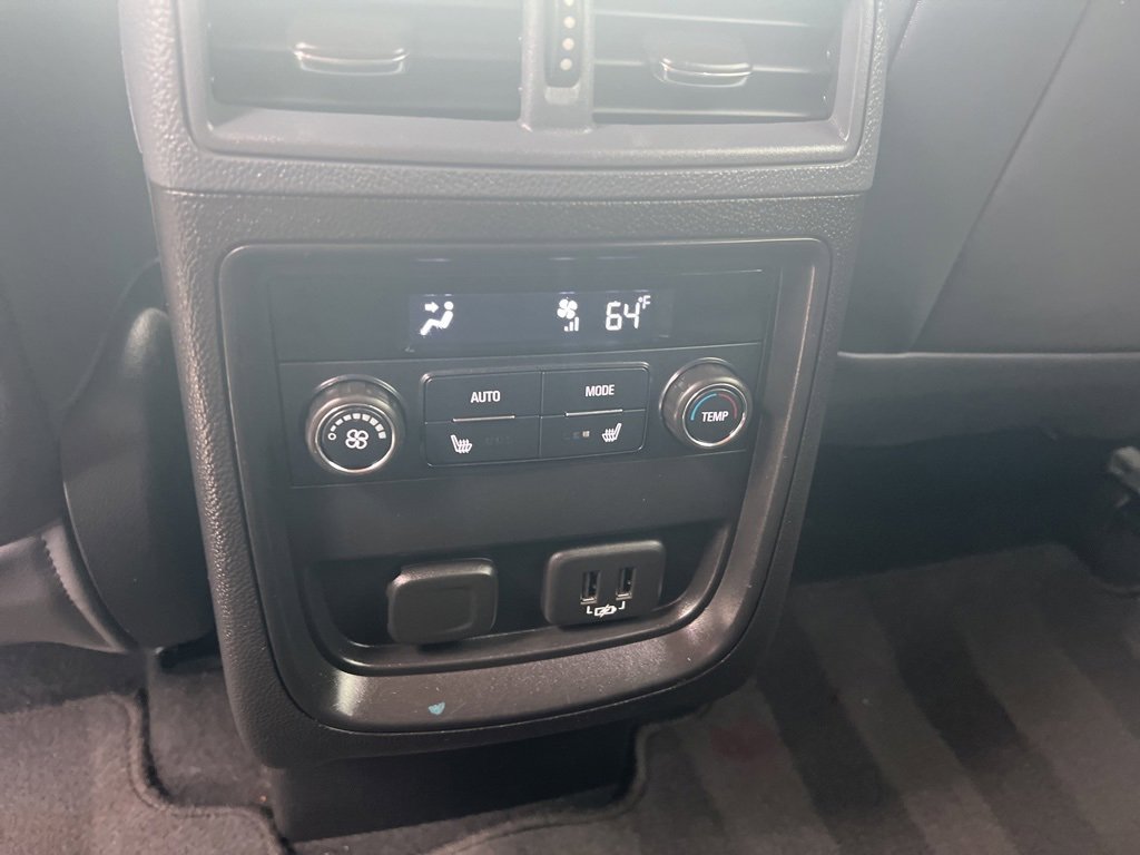 Used 2020 Buick Envision Essence image 11