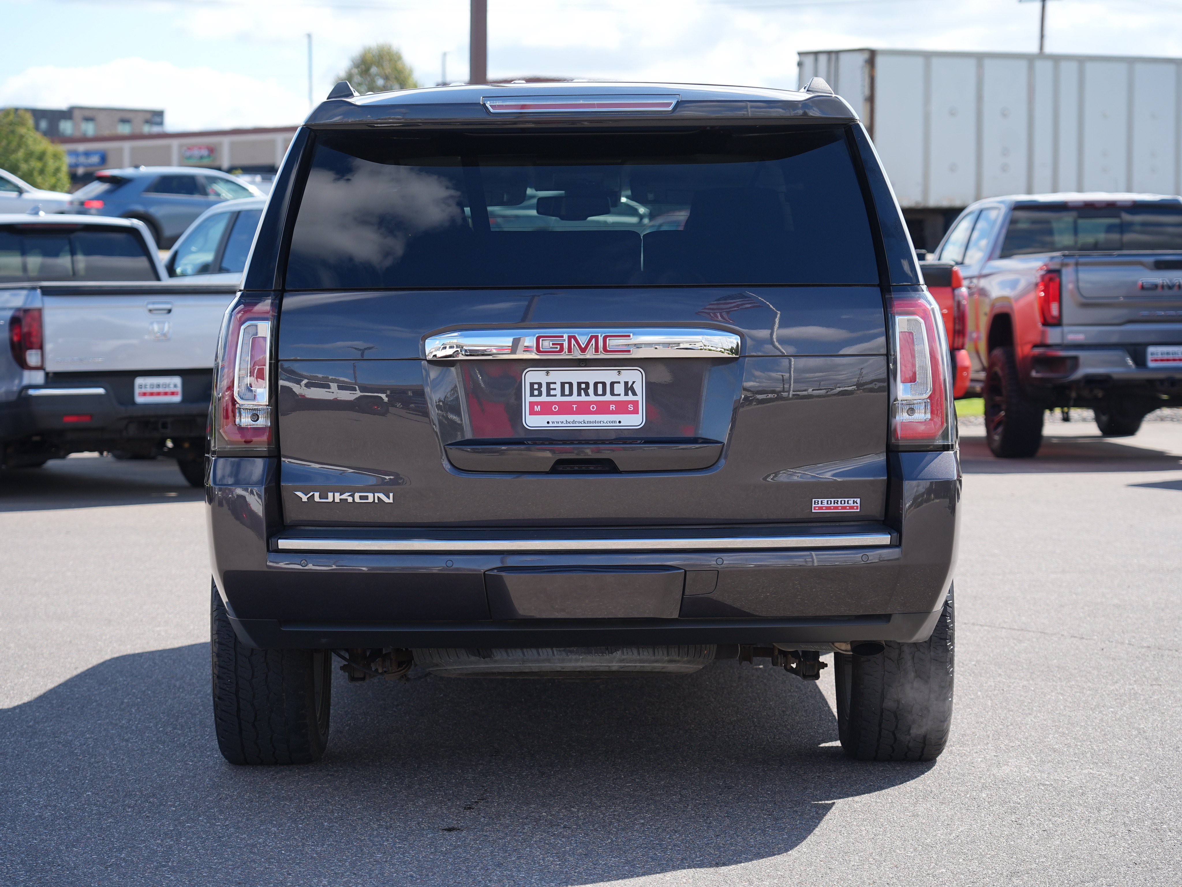 Used 2016 GMC Yukon Denali w/ Open Road Package AWD/4WD image 4