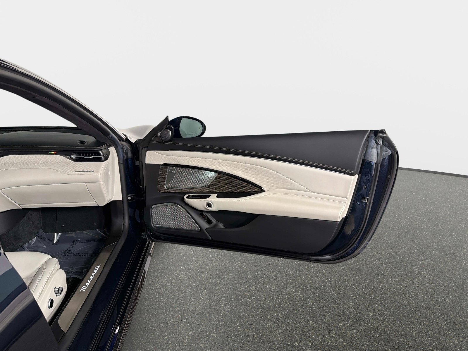 Used 2024 Maserati GranTurismo Trofeo image 24