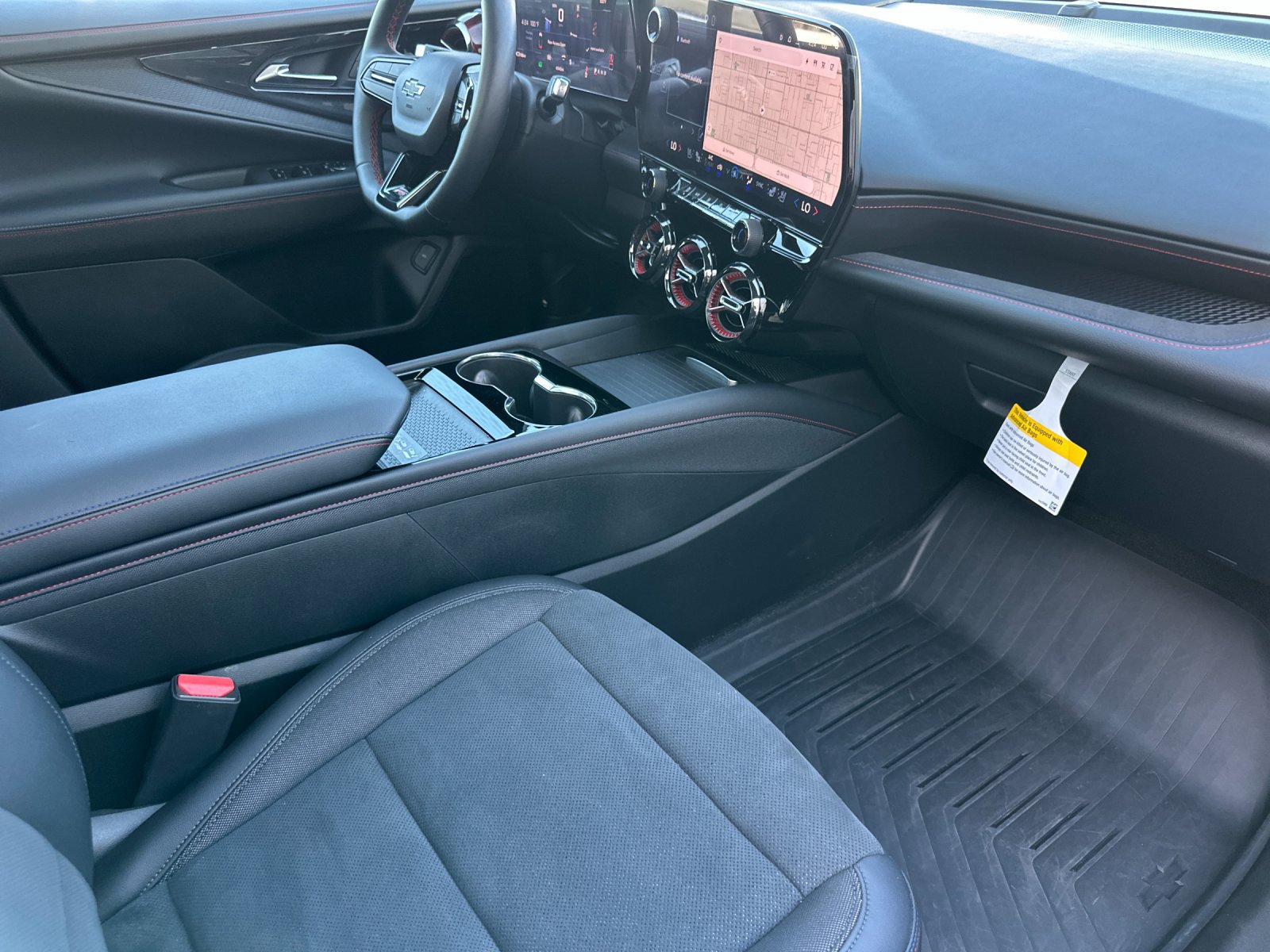 New 2026 Chevrolet Blazer EV RS AWD/4WD image 16
