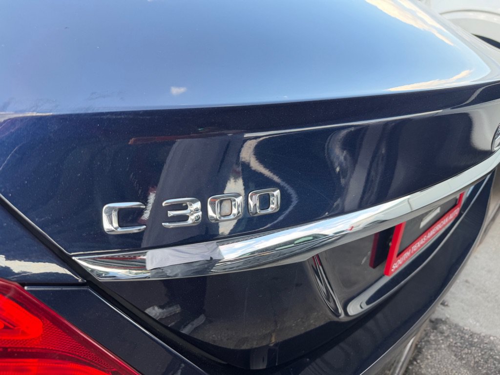 Used 2015 Mercedes-Benz C 300 4MATIC Sedan w/ Premium 1 Package image 11