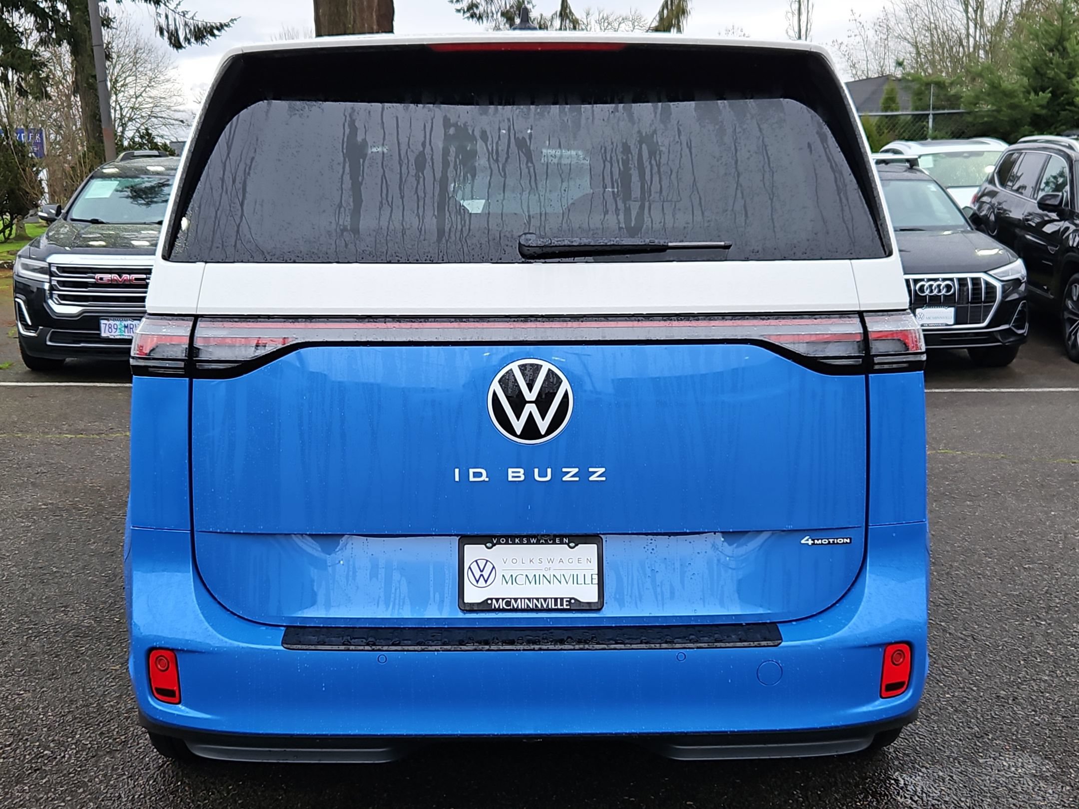 New 2025 Volkswagen ID. Buzz Pro S Plus AWD/4WD image 4