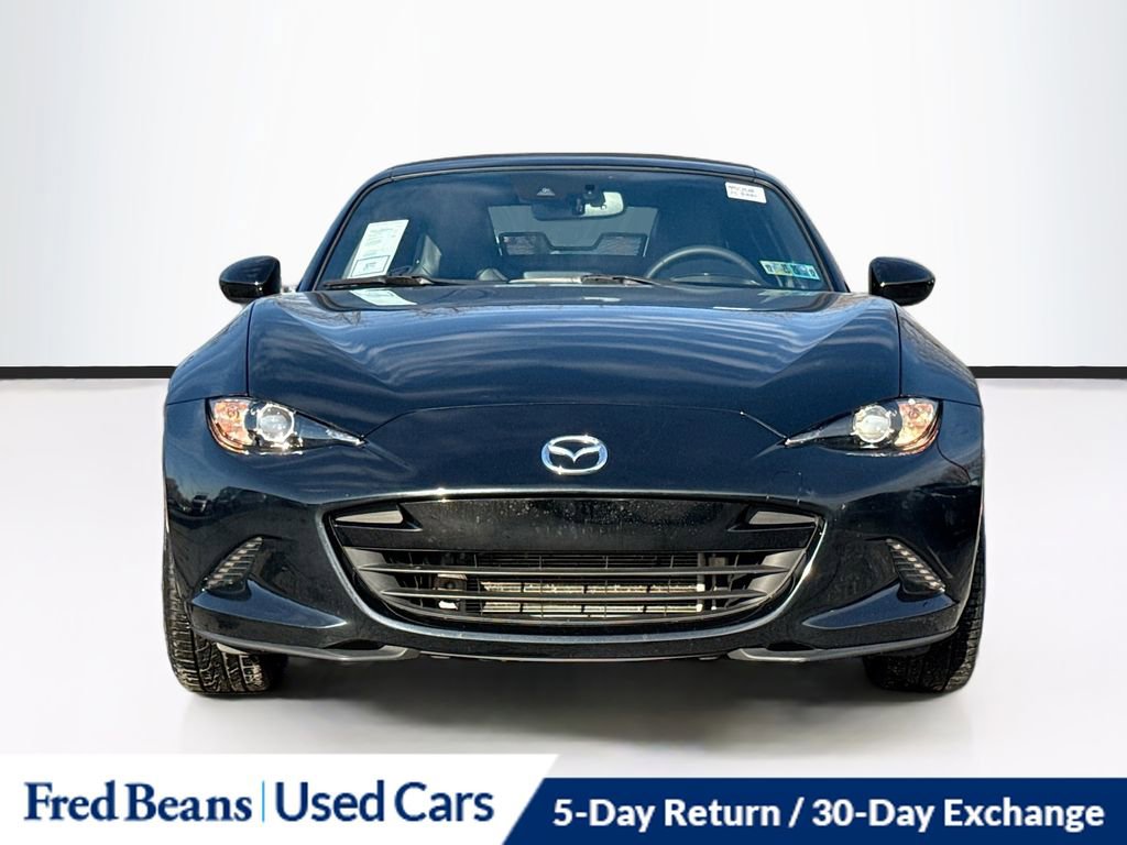 Used 2022 MAZDA MX-5 Miata Grand Touring w/ Weather Package video 2