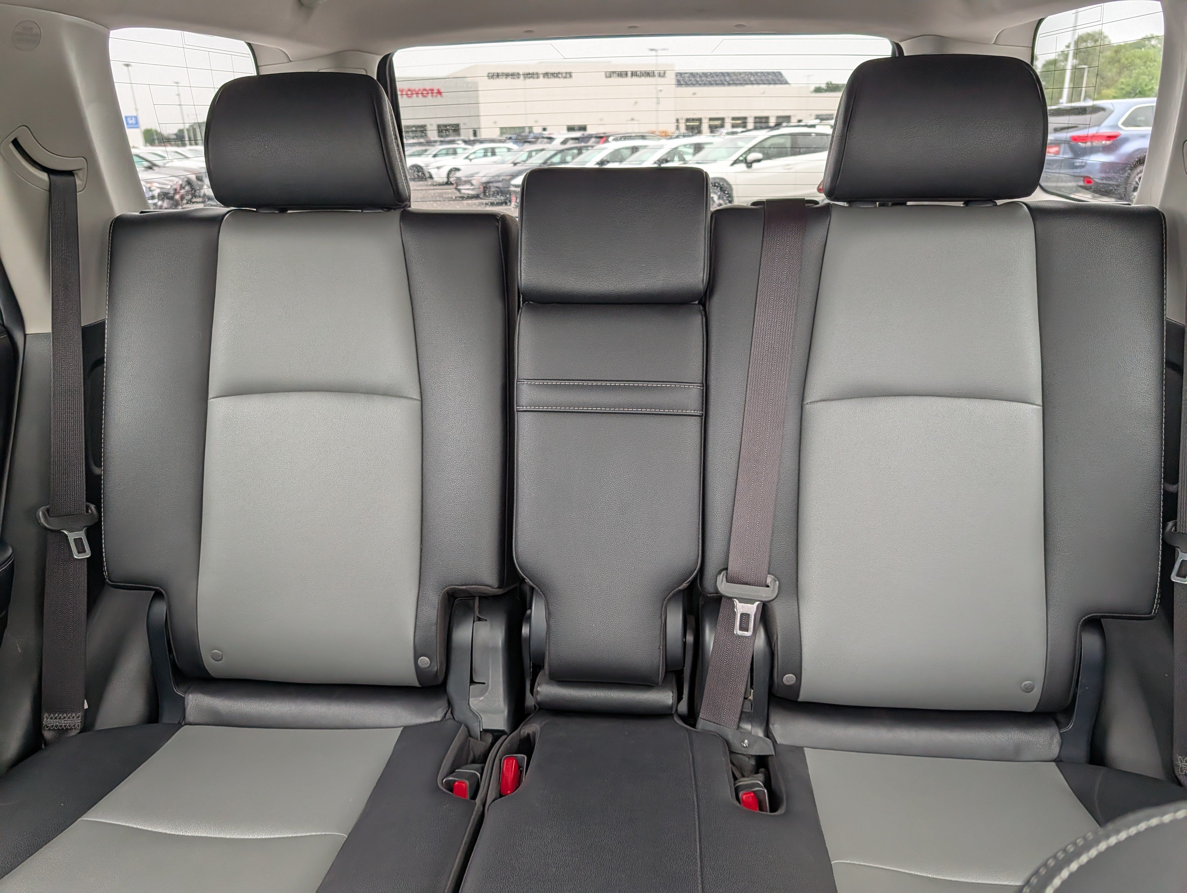 Certified 2019 Toyota 4Runner SR5 Premium AWD/4WD image 13