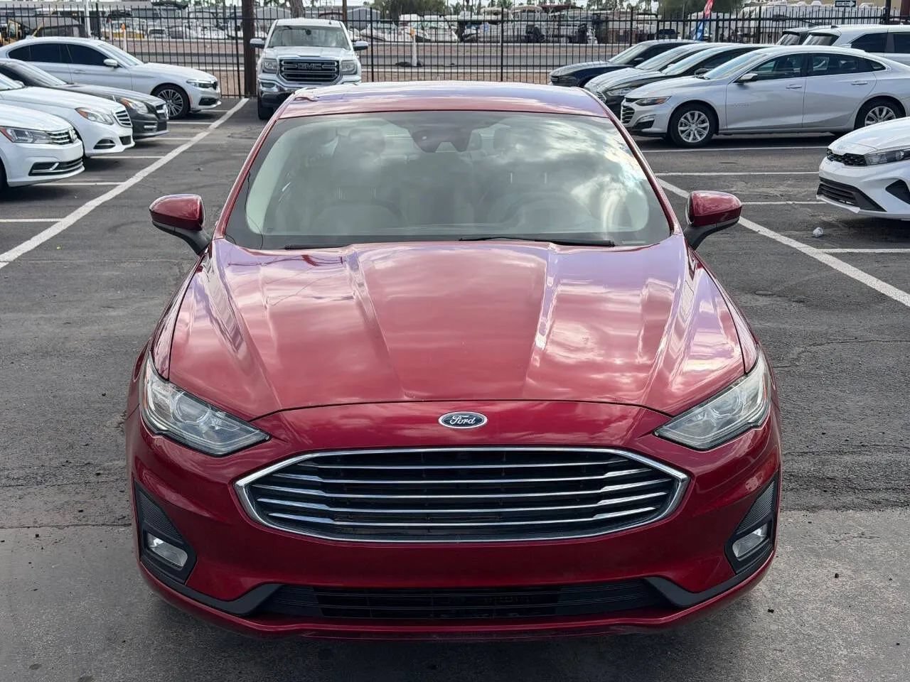Used 2019 Ford Fusion SE w/ Equipment Group 151A FWD image 16