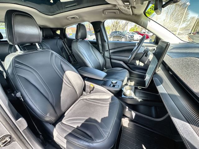 Used 2021 Ford Mustang Mach-E Premium image 32
