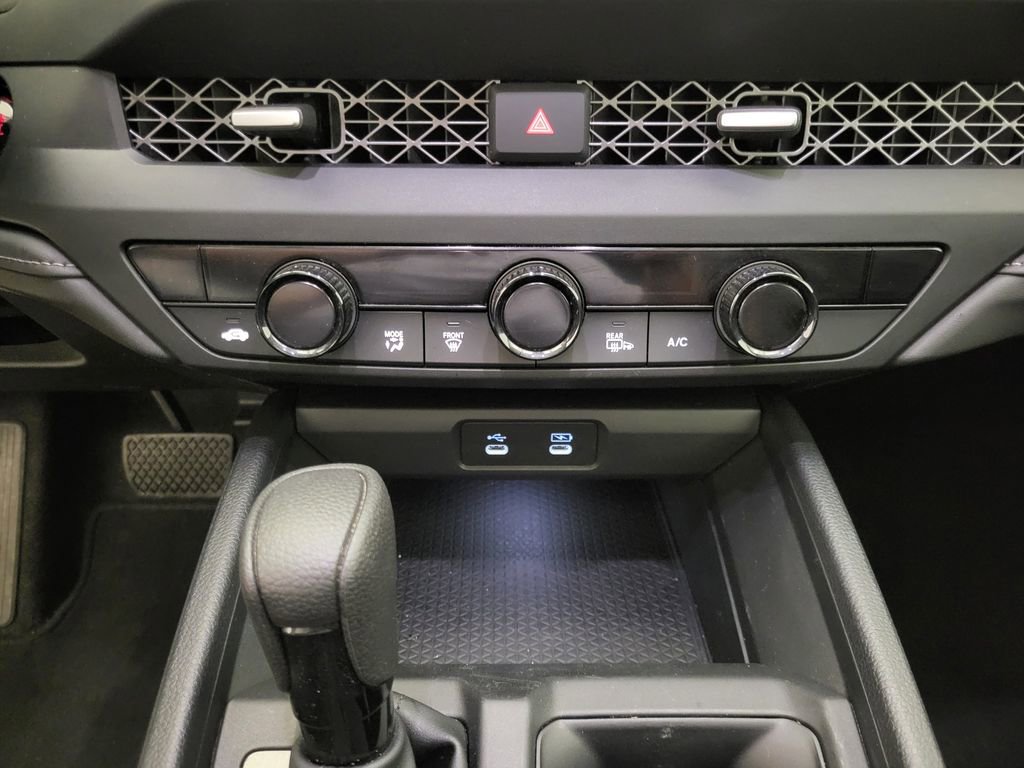 Used 2024 Honda Accord EX image 19