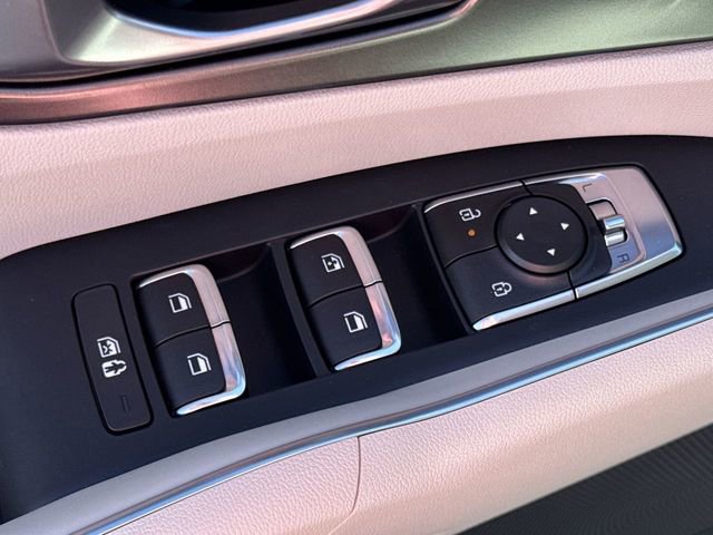 Certified 2025 Kia Sorento EX w/ EX Panoramic Sunroof Package image 17