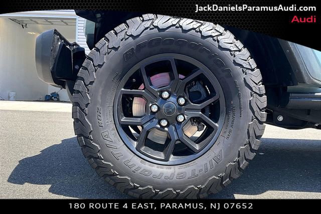 Used 2024 Jeep Wrangler Unlimited AWD/4WD image 8