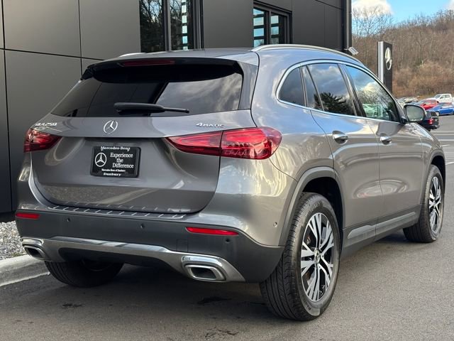 Used 2025 Mercedes-Benz GLA 250 4MATIC image 5