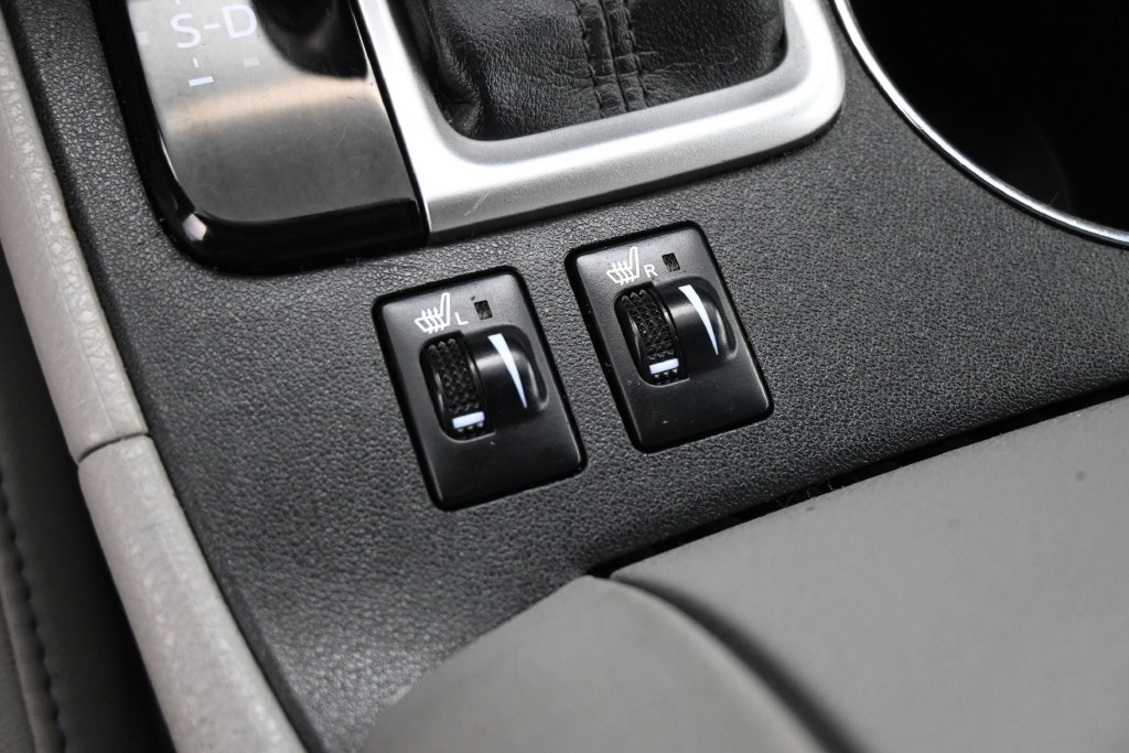 Used 2015 Toyota Highlander XLE FWD image 13