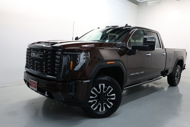 Used 2024 GMC Sierra 3500 Denali Ultimate AWD/4WD image 62