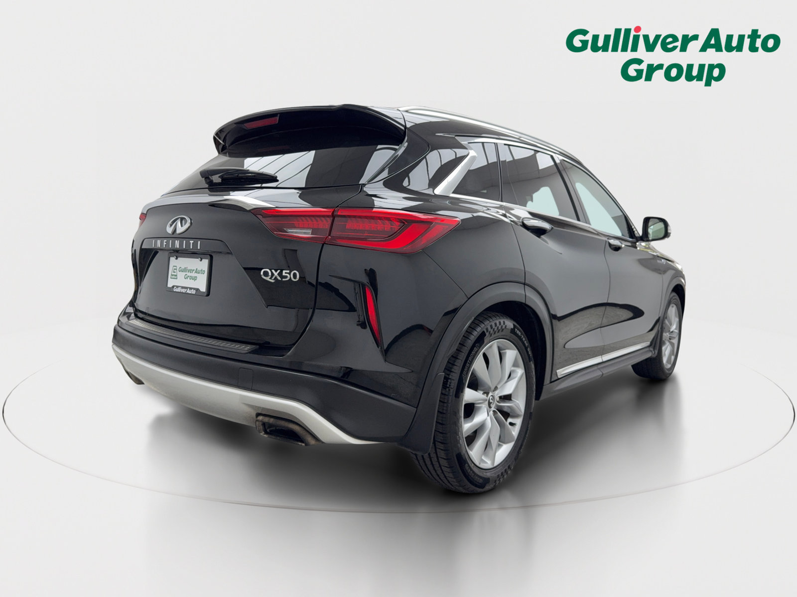 Used 2019 INFINITI QX50 Luxe w/ Navigation Package FWD image 8