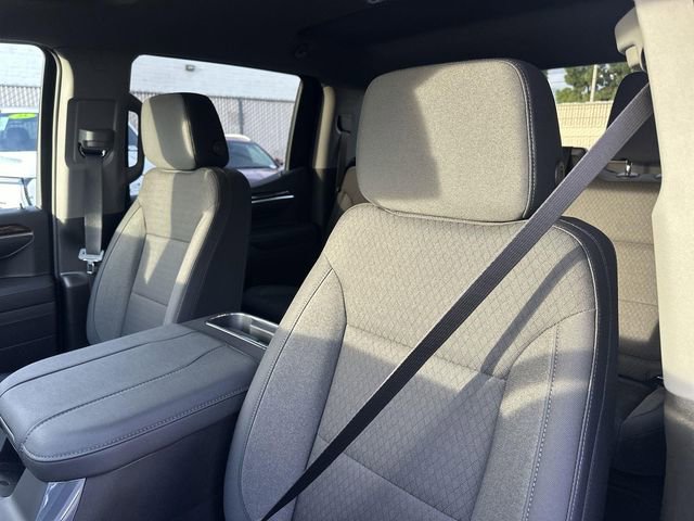 New 2026 GMC Sierra 1500 Elevation w/ LPO, Elevation Black Package image 15