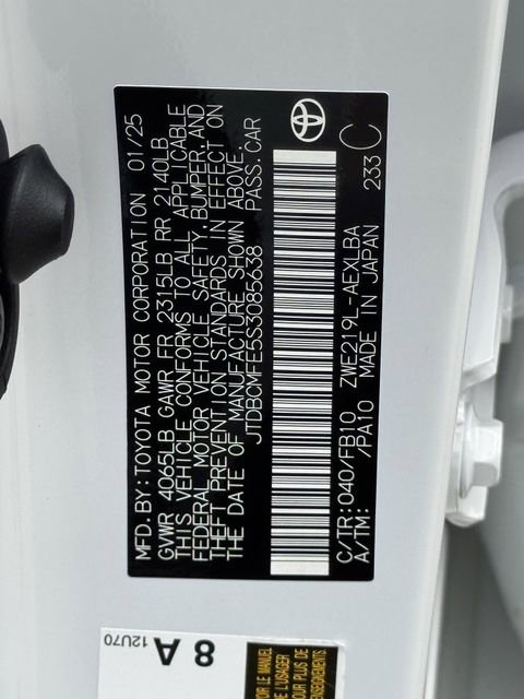 Certified 2025 Toyota Corolla XLE FWD image 29
