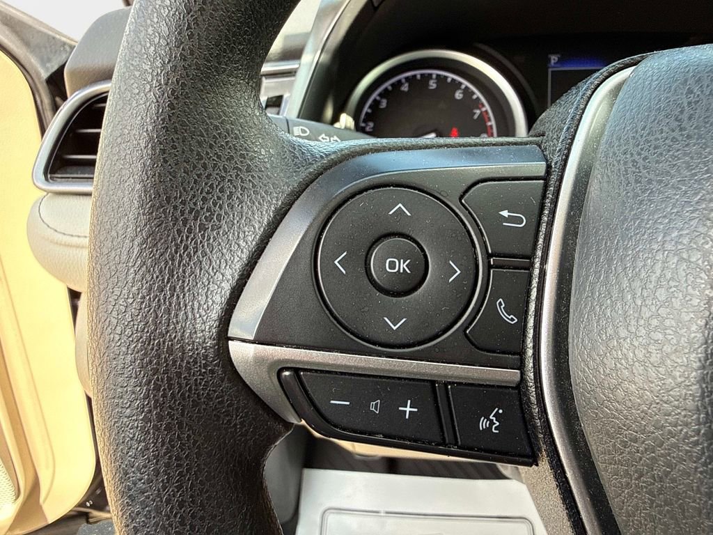 Used 2024 Toyota Camry LE w/ Convenience Package image 28