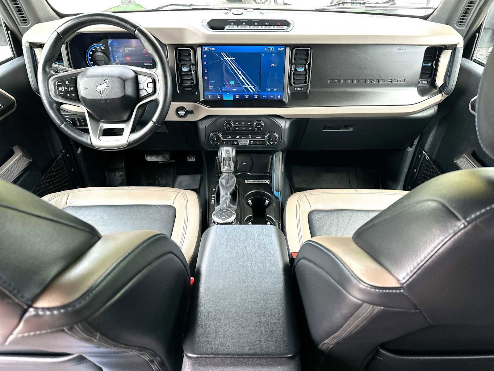 Used 2022 Ford Bronco Wildtrak AWD/4WD image 25