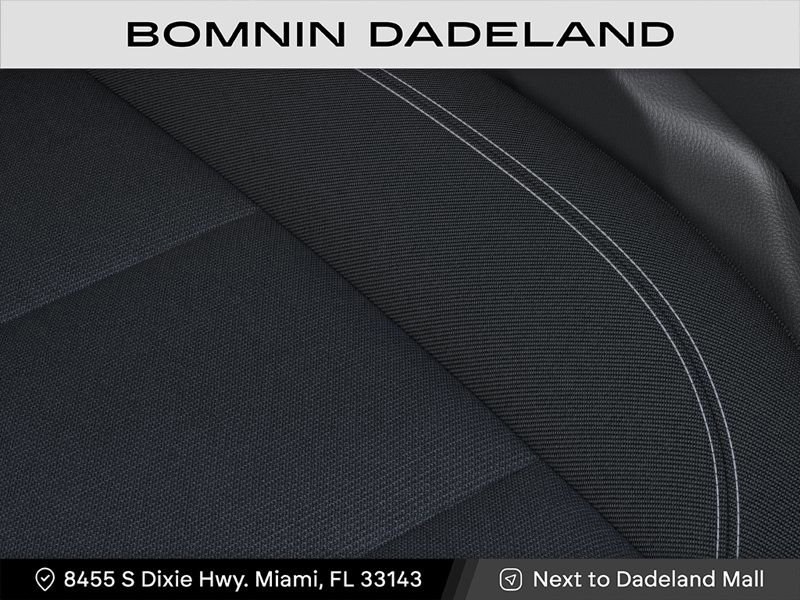 New 2026 Chevrolet Traverse LT w/ Midnight/Sport Edition image 21